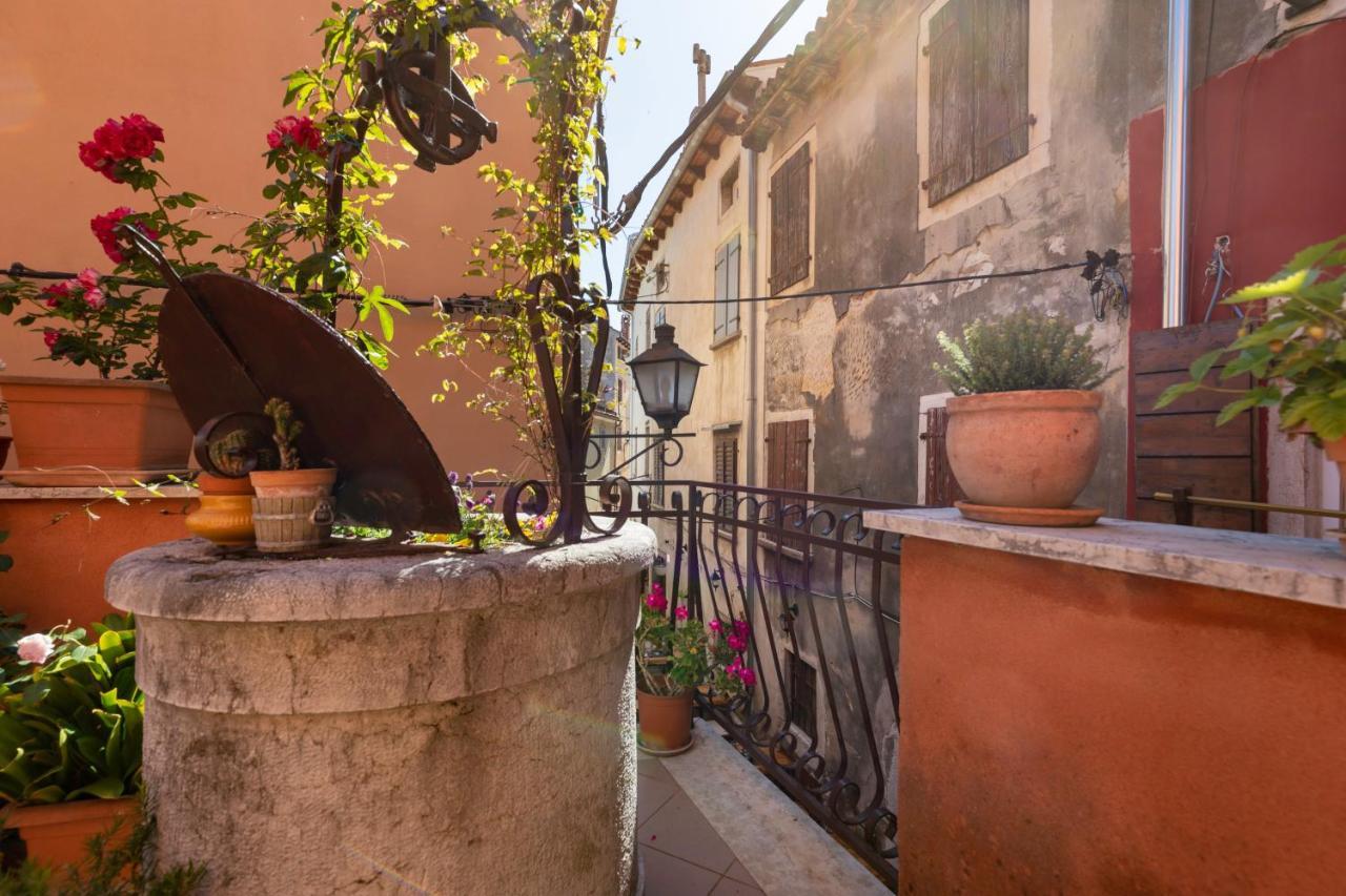 Apartment Below The Stars Rovinj Eksteriør billede